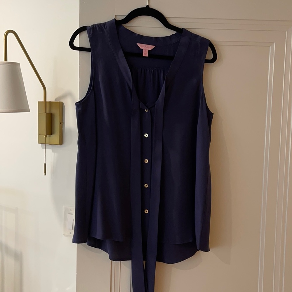 Lily Pulitzer navy silk sleeveless top